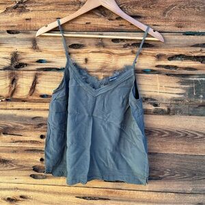 ABERCROMBIE & FITCH | Olive Green Lace Fringe Flowy Camisole Tank Top S